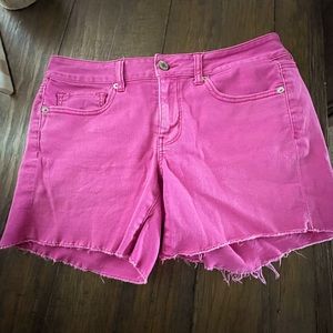 🌺Cute “beachy” American Eagle midi shorts